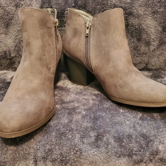 NWT Style & Co Masrinaa Bootie - Size 7 - Picture 4 of 5